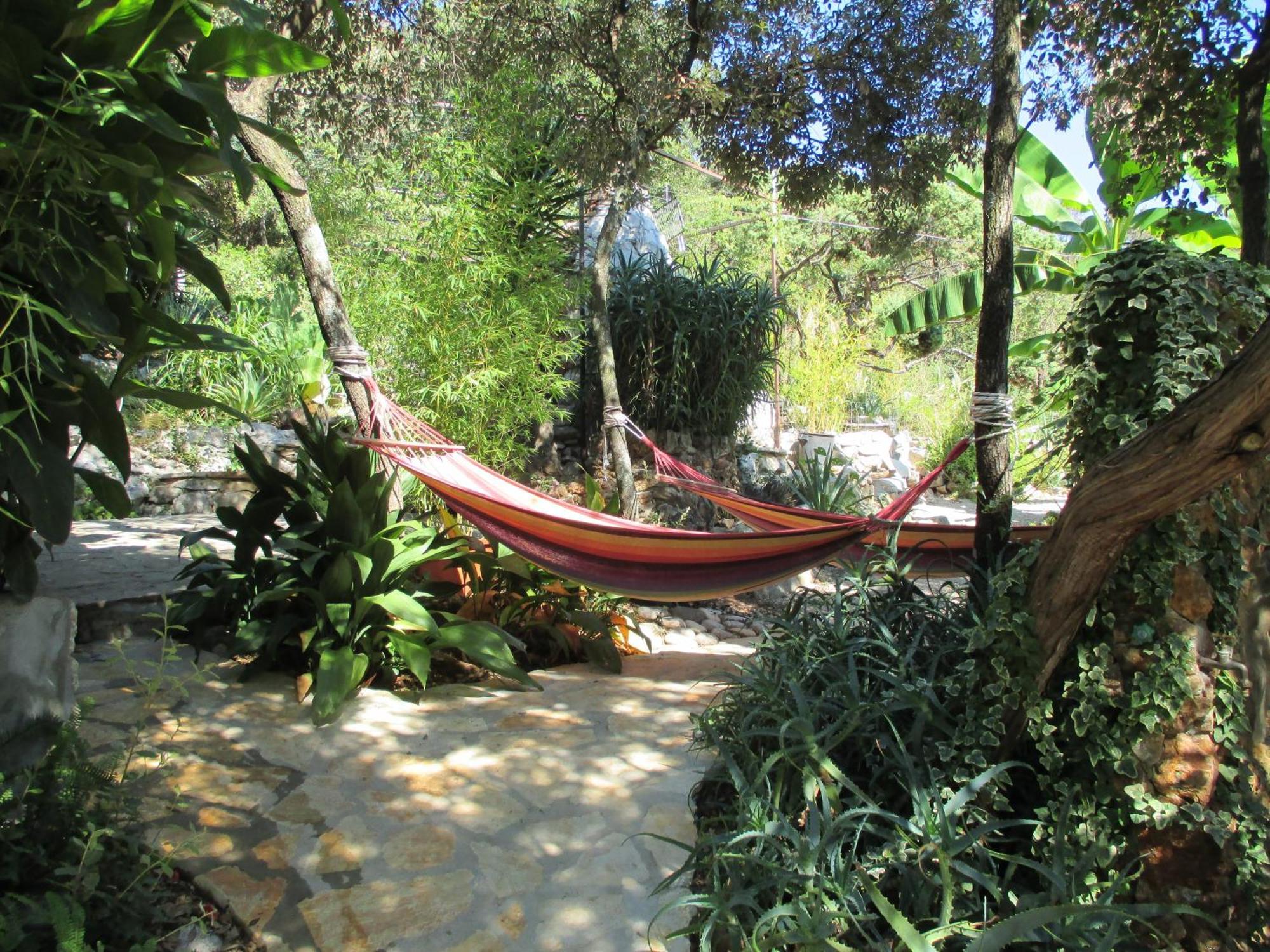 Relax Tiny Villas 40 Meters Of The Beach Zrnovo Экстерьер фото